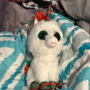 Unicorn stuffie